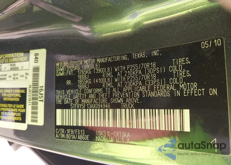 2010 Toyota Tundra Grade 5.7L V8 z USA, uszkodzony, nr VIN 5TFRY5F13AX094946